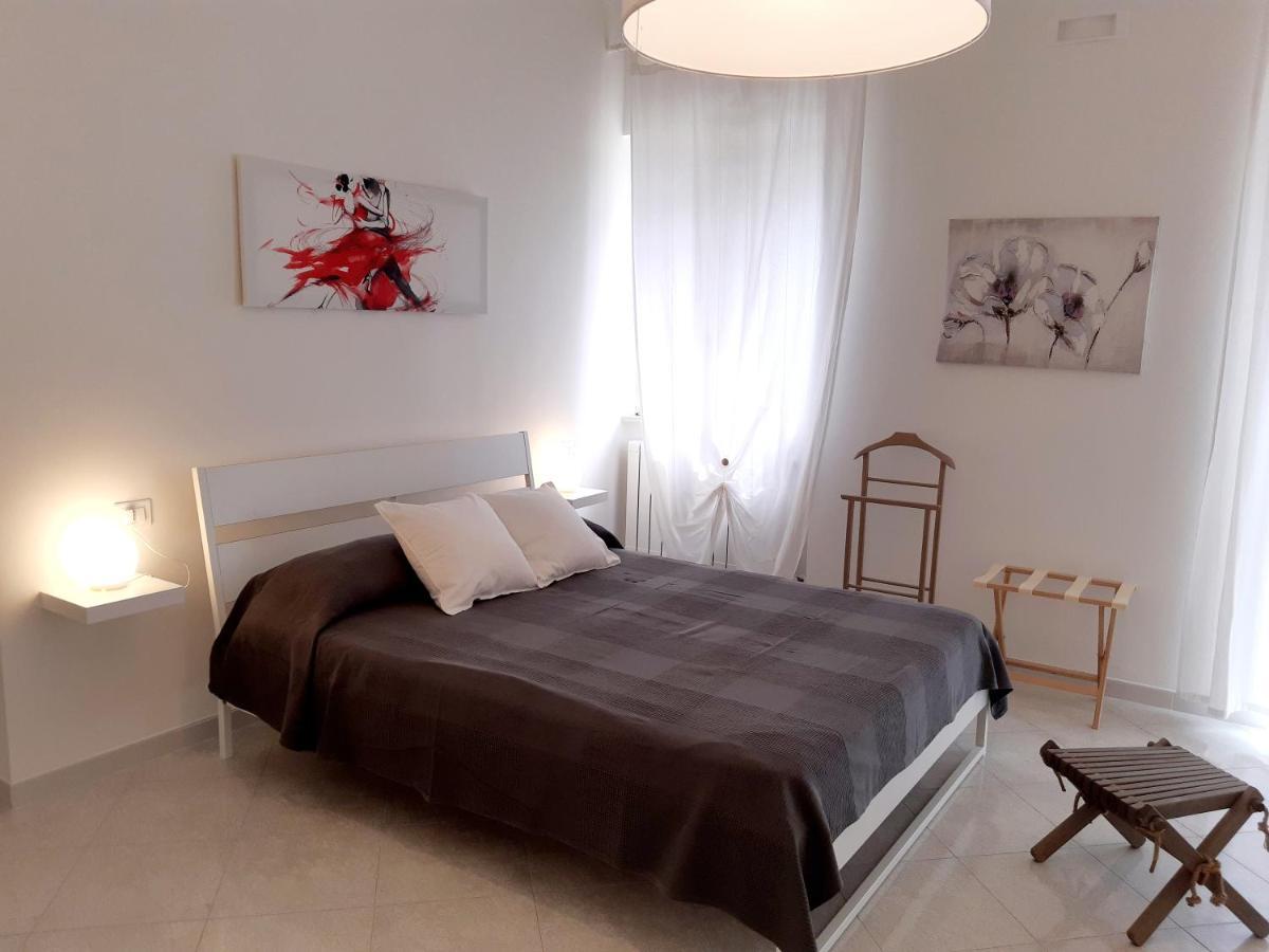 B&B Bell'Aria Монополи Екстериор снимка